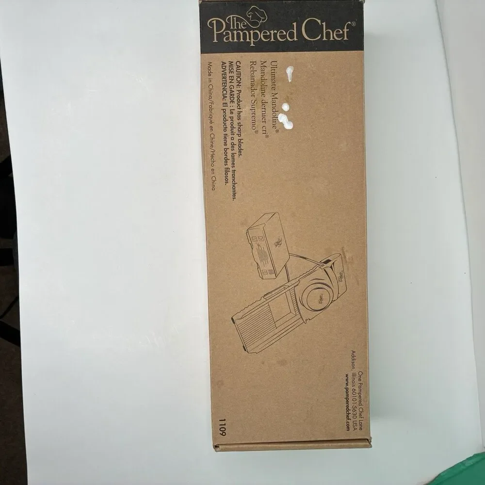 Pampered Chef Ultimate Mandoline Slicer Complete With All 4 Blades #1109 EUC